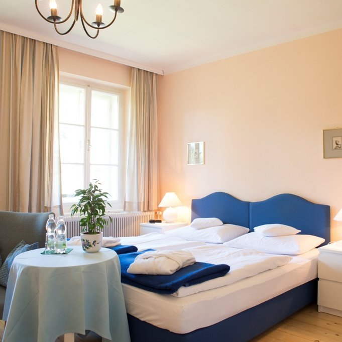 Classic double room with balcony